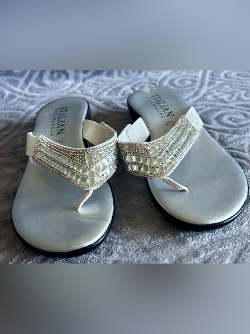 Italian Shoemakers White Crystal-Embellished Thong Sandals